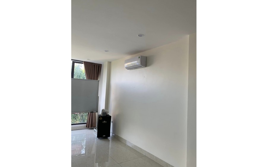 CHO THUÊ MBKD HÀNG ĂN, CÀ PHÊ, SPA PHỐ DOÃN KẾ THIỆN, THANG MÁY, 7 T, 95 TRIỆU.